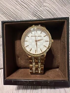 Michael Kors | Accessories | Like New Michael Kors Gold 